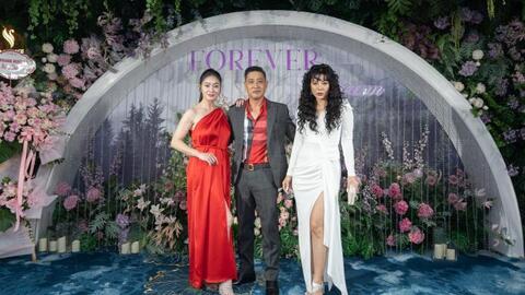 Quách Thu Phương "ghi điểm" vì vẻ ngoài trẻ trung lấn lướt cả Thanh Hương