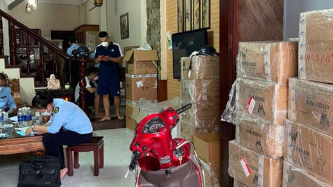 Trang thiết bị y tế, dược phẩm trôi nổi báo động tại TP.HCM