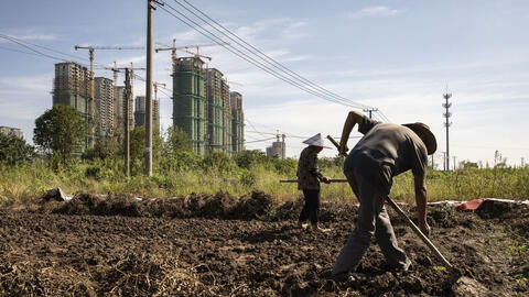 Giá nhà toàn cầu tăng cao, sở hữu nhà trở thành điều xa xỉ vào lúc này