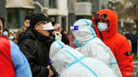 Trung Quốc phong tỏa thành phố hơn 9 triệu dân trong đêm