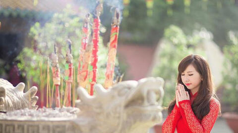 Tử vi tình duyên Mùng 2 Tết ngày 26/1/2020 của 12 con giáp: Tý tỏ tình, Dần hãy mạnh dạn