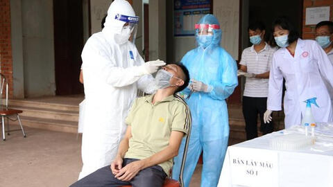 CDC Bắc Giang chi hơn 12 tỷ đồng mua kit test COVID của Việt Á