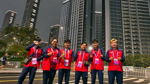 Liên Quân Việt Nam bất ngờ "ngã ngựa" trước Malaysia dù được đánh giá hơn trình