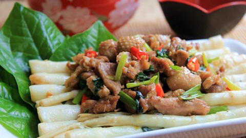 Cách làm món thịt vịt xào măng trúc ngon đưa cơm