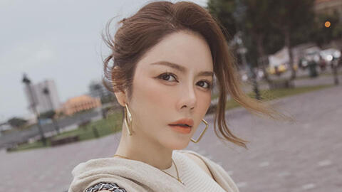 Lý Nhã Kỳ bức xúc tiết lộ hình ảnh bị nhiều người lạ mặt theo dõi, xâm nhập nhà riêng