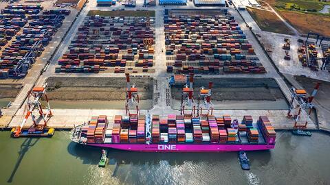 Bất chấp dịch COVID-19, giao thương hai chiều Việt-Mỹ vẫn tăng 4% trong 5 tháng đầu năm