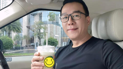 "Vua cá Koi" hé lộ tin nhắn với con gái, phản ứng thế nào khi được khuyên quay về với vợ cũ?