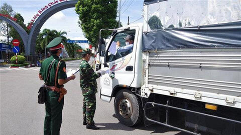 Nhiều tỉnh miền Tây Nam bộ nới lỏng giãn cách xã hội
