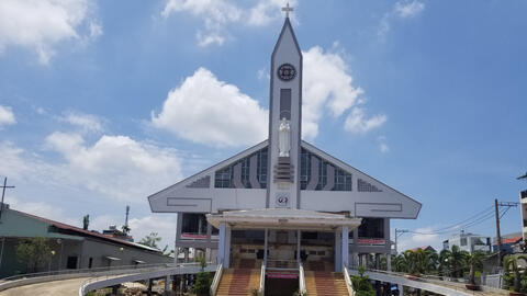 "Thần đèn" Nguyễn Văn Cư hoàn tất nâng khối nhà thờ nặng gần 6.000 tấn ở Sài Gòn