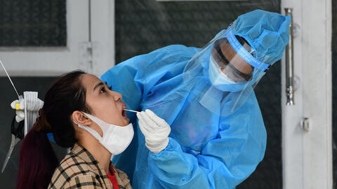 TP.HCM có 31 người nhiễm COVID-19 trong ngày 5/6, nhiều chung cư bị phong tỏa