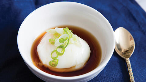 Trứng Onsen, biến tấu thú vị từ Nhật Bản