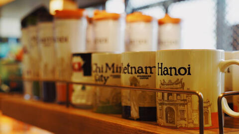 Chuỗi cà phê nổi tiếng thế giới cán mốc cửa hàng thứ 100 tại Việt Nam