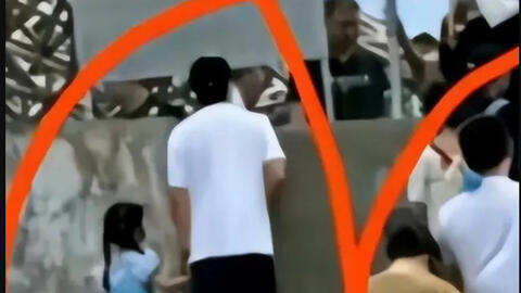 Bé gái mất tích trên bãi biển, 14 ngày sau cảnh sát tìm thấy thi thể: Một phút sơ sảy trong chuyện dạy con, hậu quả kinh hoàng