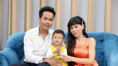 Chàng trai bất chấp sự phản đối, dè bỉu từ người đời vẫn quyết tâm lấy vợ khuyết tật