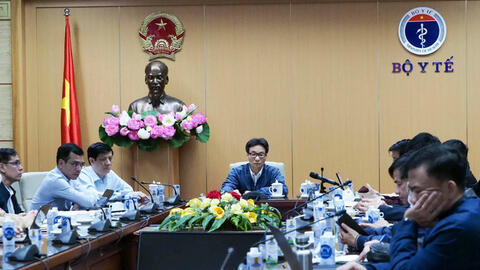 Phát hiện 2 ca lây nhiễm Covid-19 trong cộng đồng, Bộ Y tế họp khẩn trong đêm