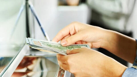 Mua bán trái phép dưới 1.000 USD không lo bị...phạt tiền