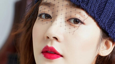 Đàn ông si mê khuôn mặt phụ nữ như thế nào?