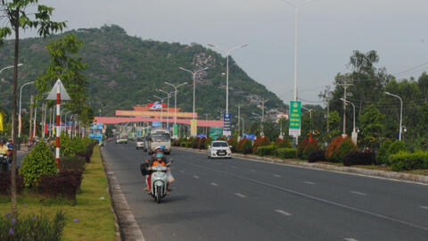 An Giang: Lợi dụng thẻ cán bộ, công chức để ra đường không lý do