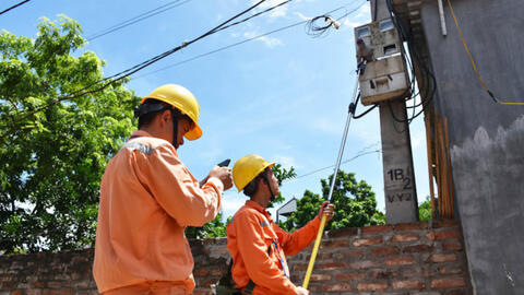 EVN: "Các sai sót ghi chỉ số công tơ là lỗi tác nghiệp cá biệt"