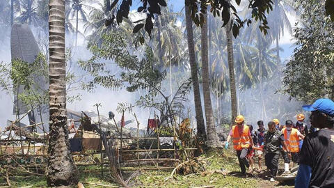 Vụ máy bay rơi ở Philippines: Số người thiệt mạng không dừng ở con số 29