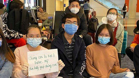 Trục xuất du học sinh, một quyết định tàn nhẫn của Mỹ?