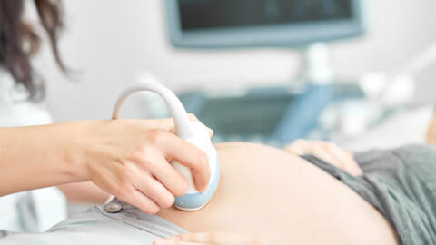 Hà Nội: 120 bé trai mới có 100 bé gái