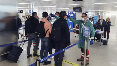 Các nước trừng phạt người vi phạm lệnh cách ly nghiêm khắc như thế nào?