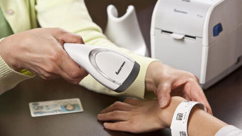 Đề xuất thử nghiệm vòng đeo tay hỗ trợ giám sát người cách ly