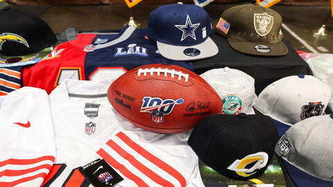 AliExpress và WeChat bị Mỹ đưa vào danh sách các thị trường 'xấu' về hàng giả và vi phạm bản quyền