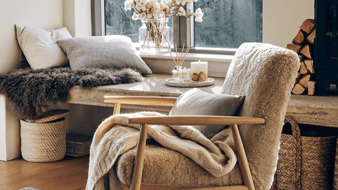 Mẹo biến nội thất rẻ tiền trông 'sang chảnh' hơn