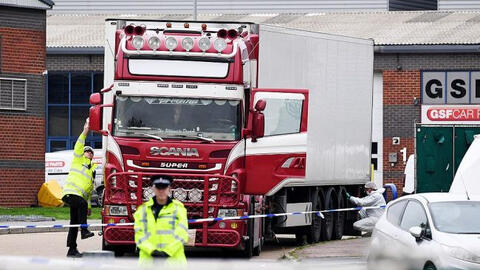 Báo Anh: Nghi vấn có 6 nạn nhân Việt Nam trong số 39 người chết trong container