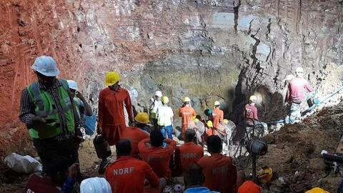 Những vụ giải cứu trẻ em rơi xuống giếng sâu trên thế giới