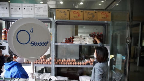 "Siêu thị 0 đồng" ở Hà Nội giúp người nghèo đã đi vào hoạt động