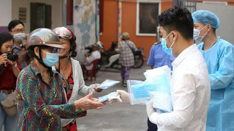 Bộ Y tế công bố thêm 32 ca dương tính COVID-19