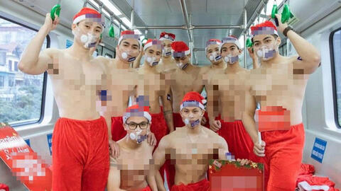 Công ty Vua Nêm bị xử phạt 137 triệu đồng sau vụ việc ởi trần quảng cáo trên tàu điện Cát Linh