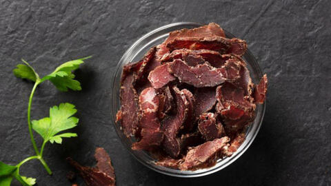 3 thứ bác sĩ tim mạch không bao giờ ăn, mà ăn 5 thứ này mỗi ngày