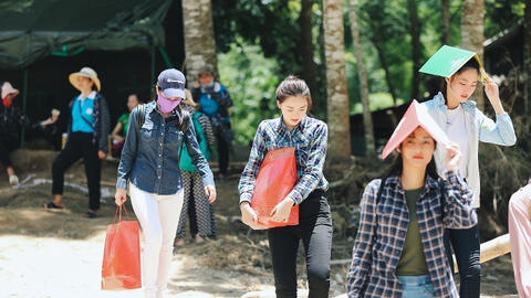 Top 3 Miss World Việt Nam 2019 đồng lòng hỗ trợ người dân vùng bão lũ Thanh Hóa