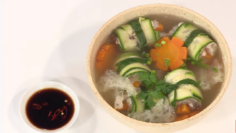 Món ngon mỗi ngày: Canh bóng cuộn bí ngòi