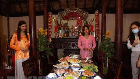 Khám phá văn hóa ẩm thực ngày Tết 3 miền Bắc-Trung-Nam