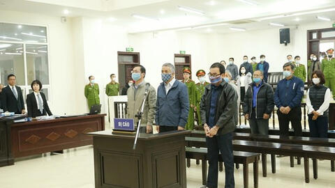 Hoãn phiên tòa xét xử ông Vũ Huy Hoàng lần thứ 2 do thiếu nhiều người liên quan