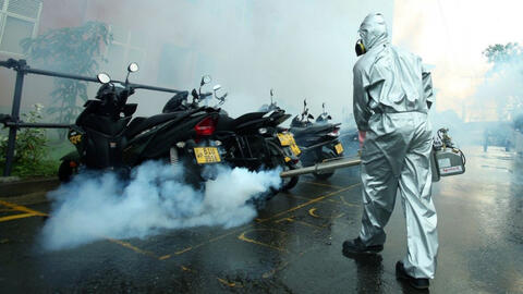 Dịch sốt xuất huyết có nguy cơ lan rộng làm dấy lên nỗi lo "dịch chồng dịch"