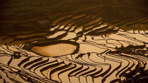 Việt Nam tự hào khi có 2 danh thắng vào top 6 bức ảnh ngoạn mục nhất thế giới do tạp chi National Geographic công bố