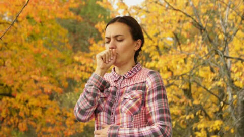 Mùa thu liên quan gì đến bệnh suy tim?