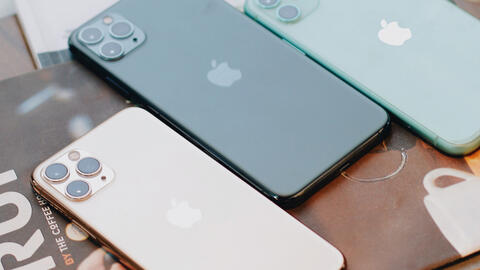 FPT Shop cho khách nhân đôi bảo hành khi đặt trước iPhone 11, 11 Pro, 11 Pro Max chính hãng