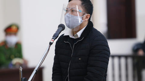 Xét xử vụ bằng giả Đại học Đông Đô: Tòa triệu tập 30 người liên quan