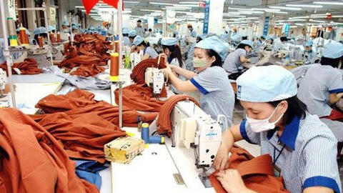 Nam Định thưởng Tết cao nhất hơn 90 triệu đồng/người