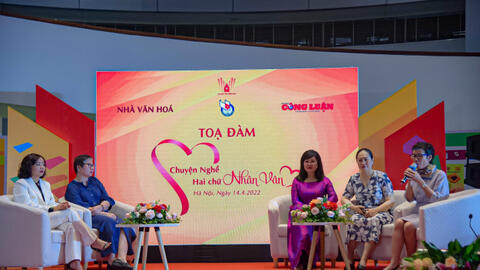 Các nhà báo nữ mạn đàm về chuyện nghề báo và hai chữ "Nhân văn"