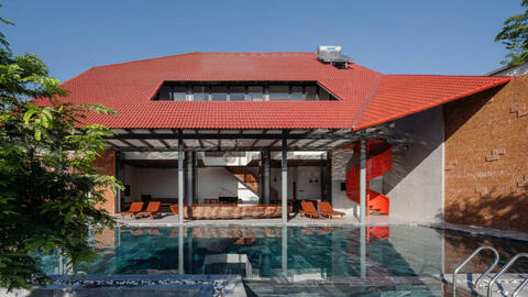 Thiết kế độc đáo của khu nhà nghỉ dưỡng rộng 7.000 mét vuông ở Sài Gòn