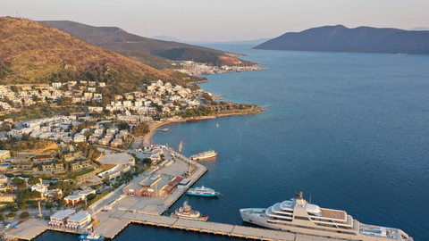 Giới tài phiệt Nga mua nhà ở Thổ Nhĩ Kỳ để nhập quốc tịch