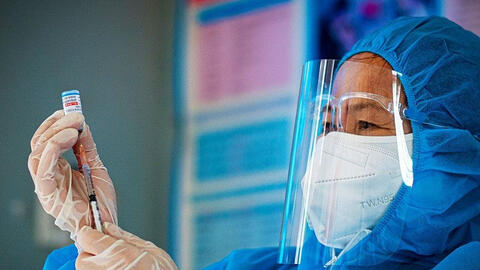 Thêm 8.601 ca dương tính COVID-19 trong ngày mùng 3 Tết, thấp nhất trong 80 ngày qua